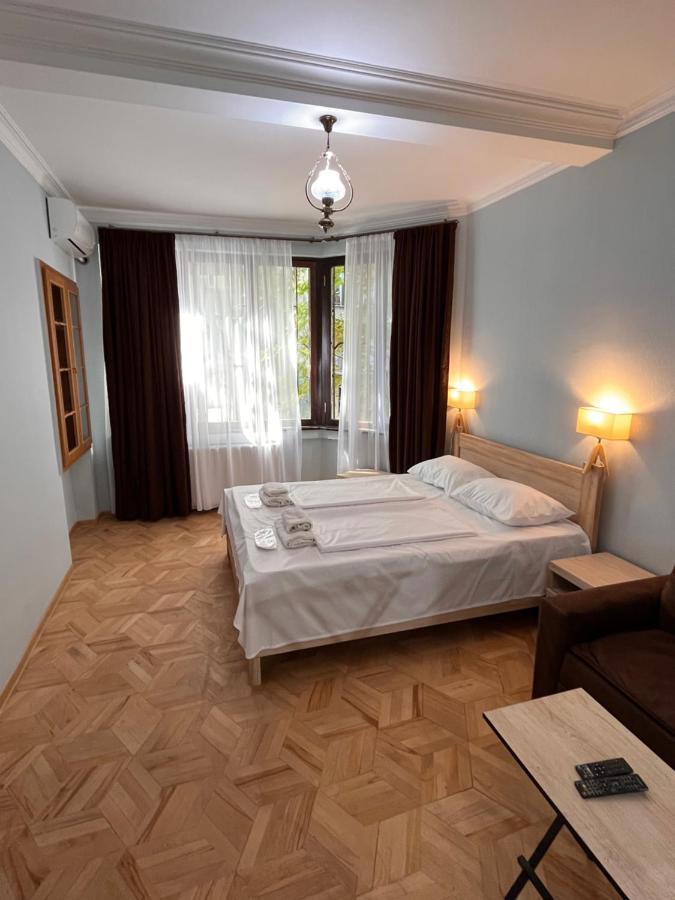 Vera City Center Apartment Tbilisi Eksteriør bilde
