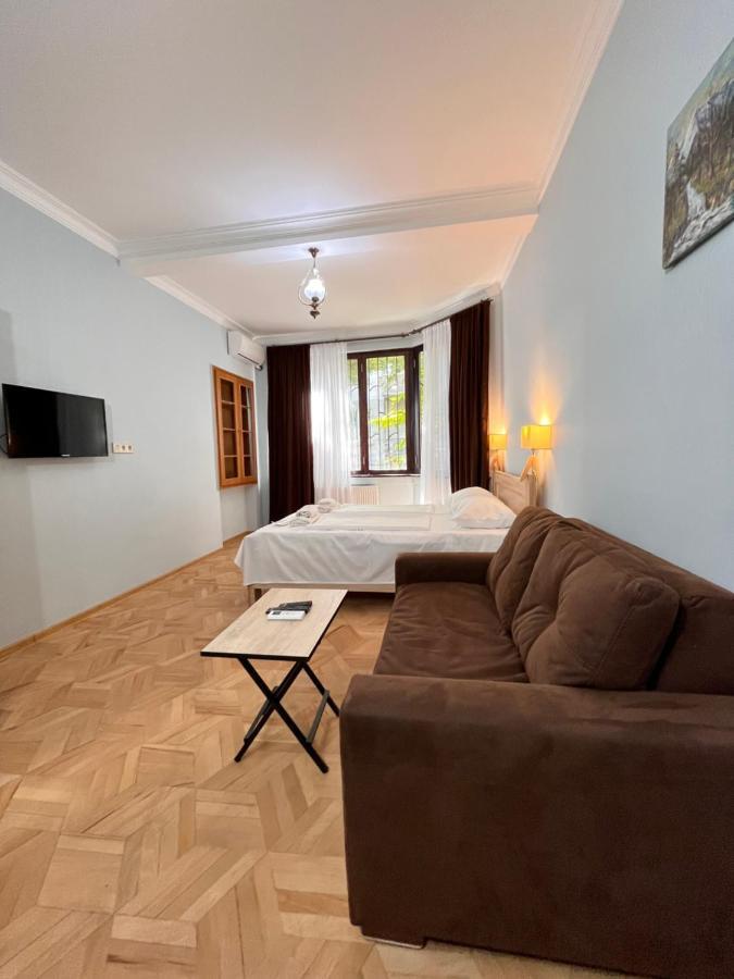 Vera City Center Apartment Tbilisi Eksteriør bilde